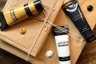 Exploring Acrylic Pouring Paints: A Guide for Beginners